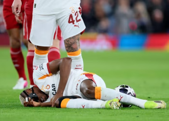 Victor Osimhen injury Galatasaray Champions League