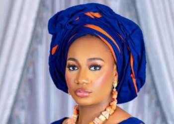 Sisi Alagbo apologises