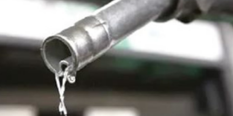 Nigerian fuel depot owners brace for petrol price hikes