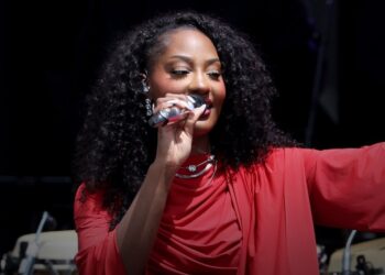 Tems Admits She Was Nervous Performing at Obama Presidential Centre