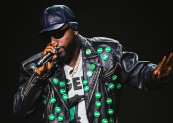 Davido FIFA World Cup Countdown Concert Outfit