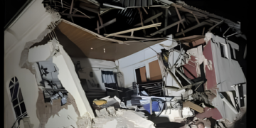 Students Trapped as Three-Storey hostel