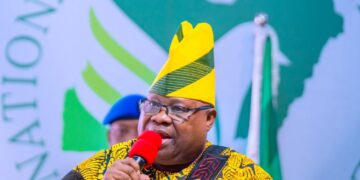 Adeleke Accuses EFCC of Illegality Over Freezing of Osun State Account