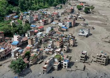 Nepal Flood Kills 95, Leaves 384 Tourists Missing