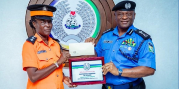 Retired Ogun Traffic Officer Gets N1m Reward for Dedicated Service